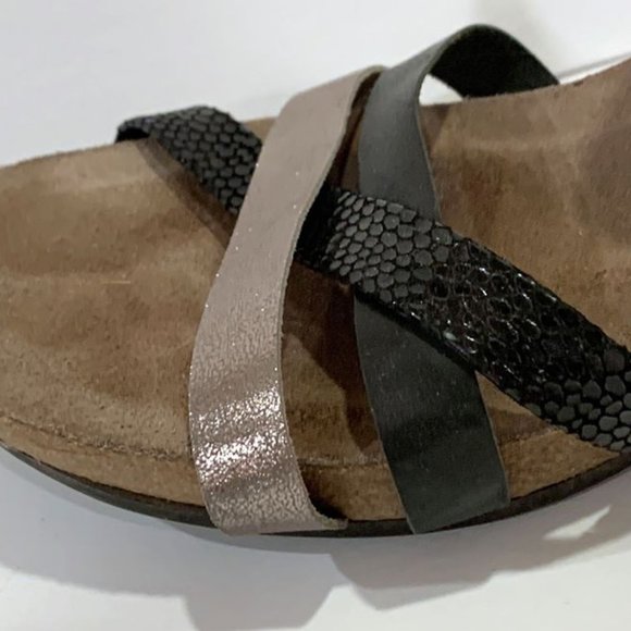 Munro Leather & Cork Wedge Sandals - size 10W - Picture 4 of 6
